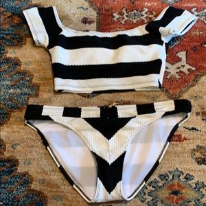 Women’s bathing suit